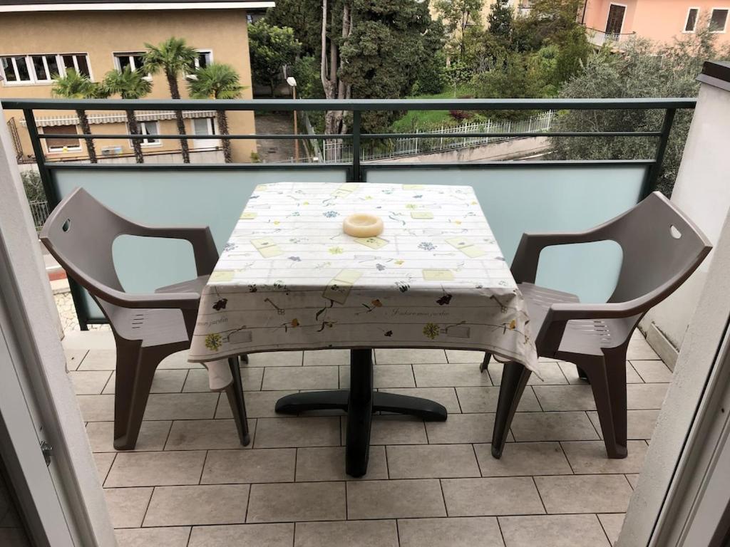 Casa Filippo Large 3 Room Apartment, Close To The Beach, Free Wifi Internet Riva del Garda Buitenkant foto